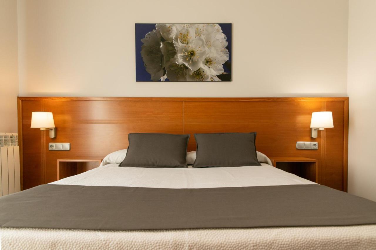 Aparthotel Cal Marcal 퓨그리그 외부 사진